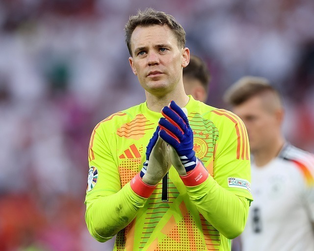 サッカードイツ代表マヌエル・ノイアー ユニフォーム