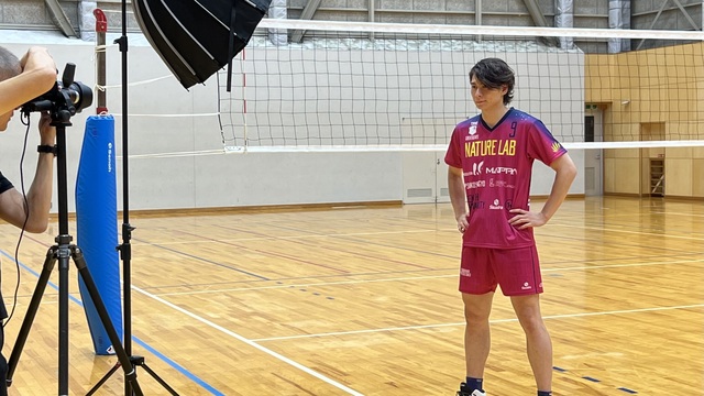 東京グレートベアーズ タオル 踏みつける