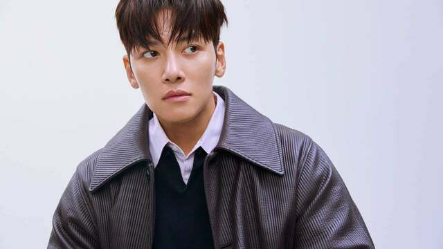 [Gallery] チ・チャンウク、韓国から世界に羽ばたいた俳優に12の質問 antenna[アンテナ]