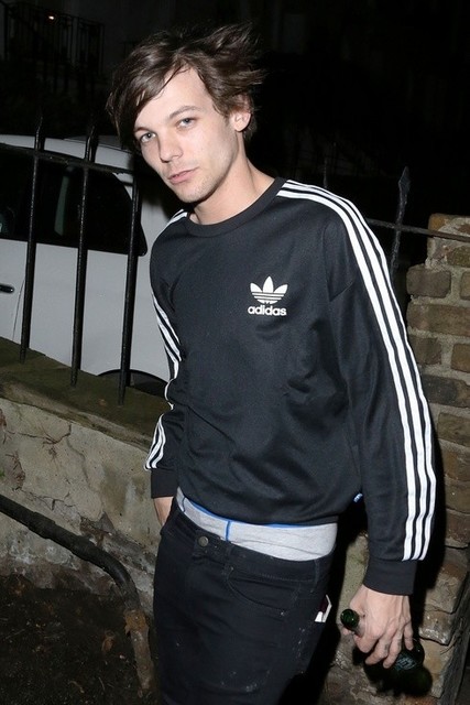 ルイ トムリンソンはxmasは家族 年越しは新恋人ダニエル キャンベルと一緒 Antenna アンテナ