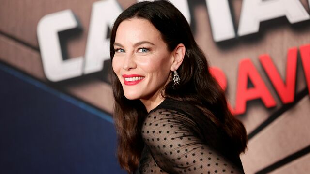 サンローラン リヴ・ドロワがレイバンとコラボしたら、超絶カッコいい 