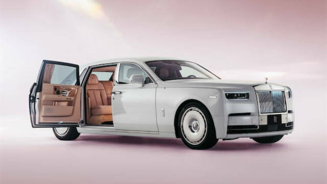 ロールスロイス 風鈴 スズキ・ツインを「顔面整形」！ 思わず二度見する「ロールスロイス