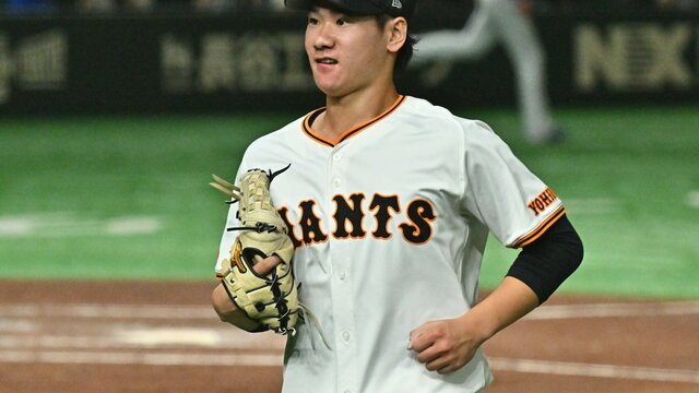 読売ジャイアンツ 菅野智之 戸郷翔征 山崎伊織 大勢 7点セット W44B5BA4QBKO7AQEDZ2XJVHSGI.jpg