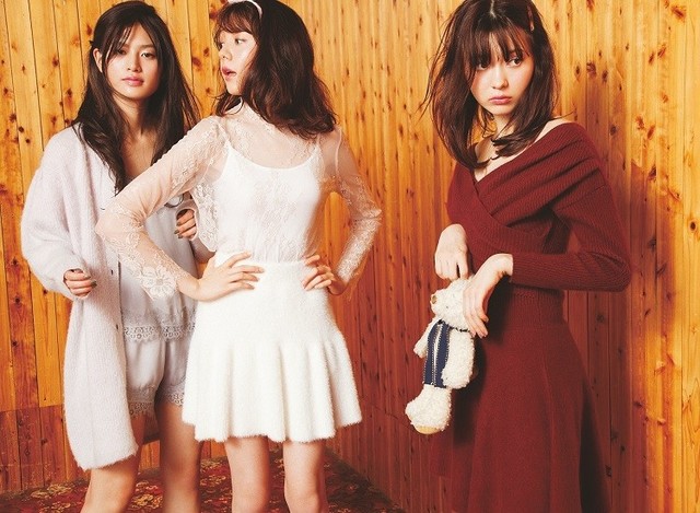 Viviモデルそろい踏み 色っぽガーリーになる肌見せコーデ Antenna アンテナ