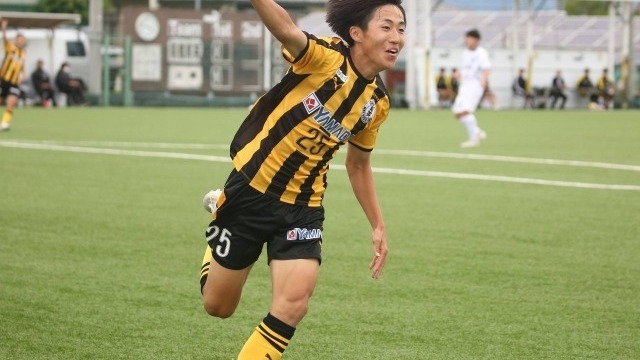 ほぼ未使用 前橋育英 サッカー ピステ Puma MAEBASHIIKUEI ほぼ未使用 前橋育英 サッカー ピステ Puma MAEBASHIIKUEI
