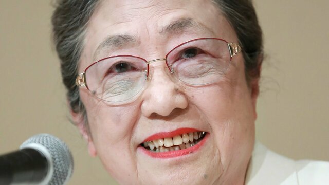 佐藤愛子 おしゃれ失格 その服はおかしいじゃないか…」101歳・佐藤愛子が猛烈抗議した