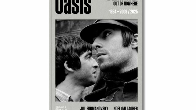 ジル・ファーマノフスキー 写真集「THE MOMENT」1995 ジル・ファーマノフスキー 写真集「THE MOMENT」1995 - メルカリ