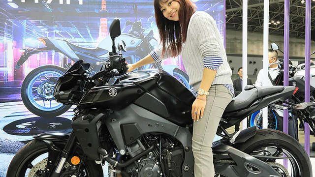 Da-iCE花村想太のバイク愛が炸裂」プロデュースブランド“NOśWEA