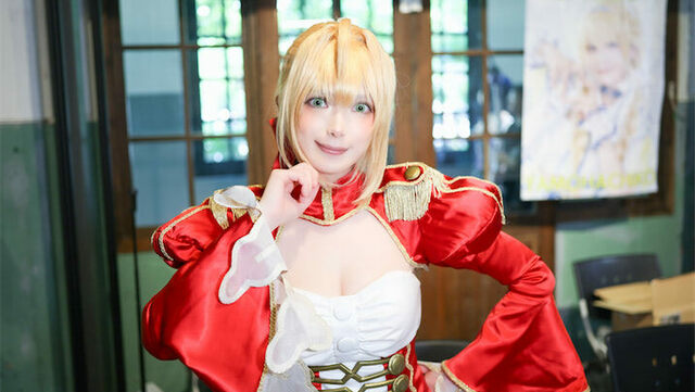 ヌ　急ぎ❗️ 葛城ミサト　ポニテ　コスプレウィッグオーダーrsvページ 世界のコスプレイヤー】ベトナム出身Umeko Jさん ボディースーツ