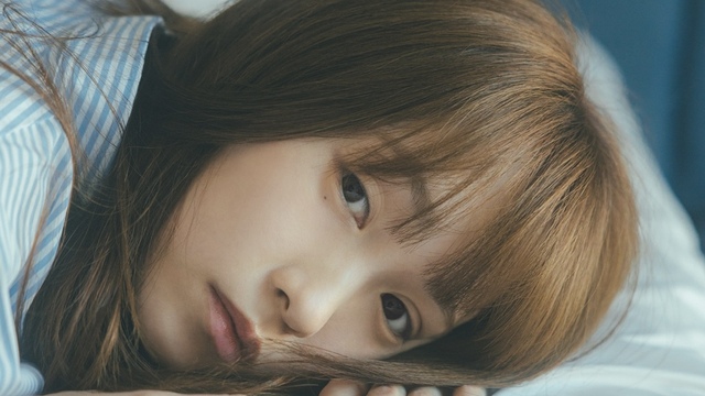 元BiSH アユニ・Dの撮り下ろし写真集が発売、豪華版には直筆の旅