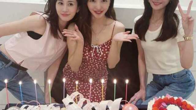 前田敦子＆板野友美】毎年恒例合同バースディの様子を公開