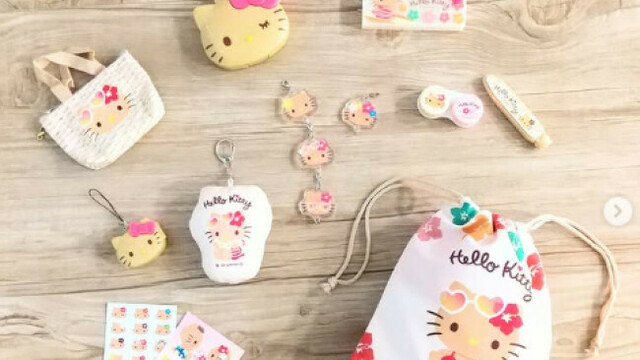 付録レビュー】“日焼けハローキティ”がかわいすぎ♡ ポーチ
