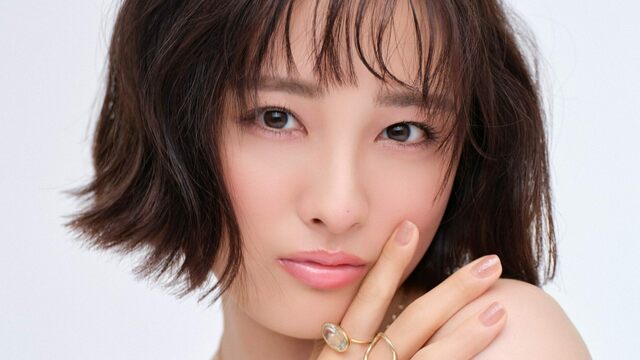 イヴ・サンローラン】YSL ラブシャイン グロスプランパーを全色