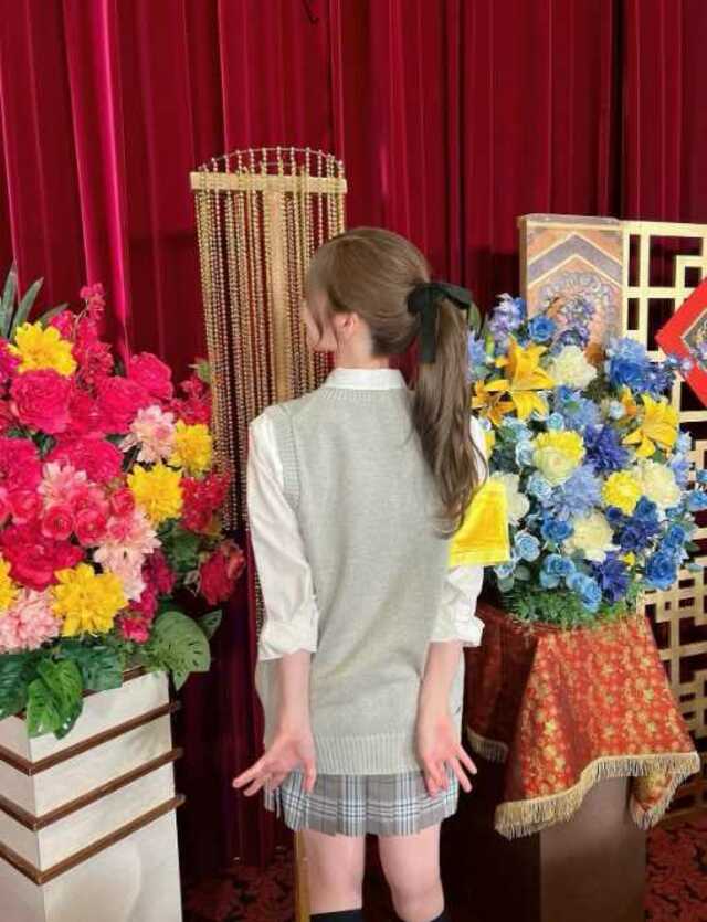 白石麻衣 32歳、まさかの“JK”姿？『ゴチ』夏制服ショットに「15歳若く