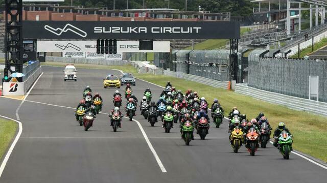 カワサキ】Ninja ZX-25R のワンメイクレース「2025 Ninja Team