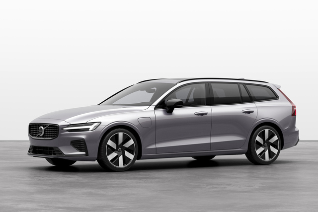 ボルボが「V60」「V60クロスカントリー」を一部改良