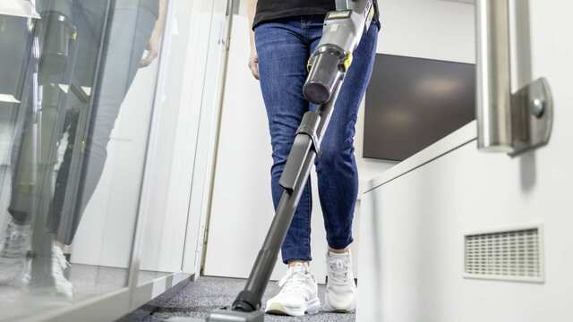 【ケルヒャー】【ハンディエア】【完売品】【新品未開封】 Makuakeで即完売した「ケルヒャー」の話題沸騰“ハンディエア”が