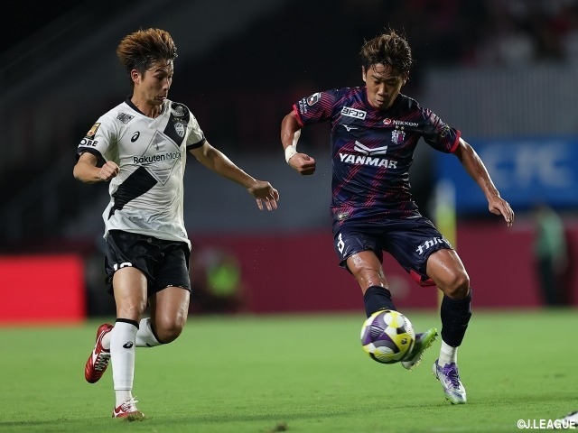 ヴィッセル神戸セレッソ大阪オンサイトカード　メタルカード大迫勇也選手香川真司選手 ヴィッセル神戸セレッソ大阪オンサイトカード メタルカード大迫