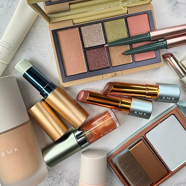 ほぼ未使用☆ RMK クリスマスコフレ限定パレット クリスマスコフレ2024】RMKのクリスマスコフレ・限定品を一挙