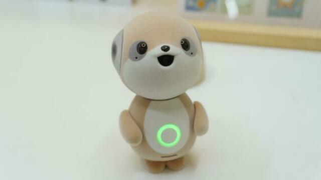 シャープから手のひらロボット｢ポケとも｣の狙い | antenna[アンテナ]