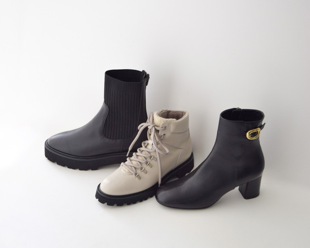 銀座かねまつ★ショートブーツ★防水 雨の日対応★黒(ブラック)★美品 85425-15-