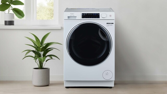 ヤマダデンキがオリジナルのヒートポンプドラム式洗濯乾燥機「RORO YWM 