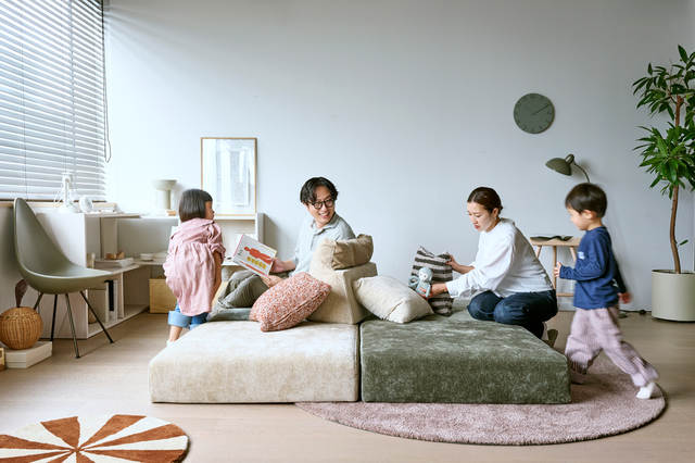 デンマーク発・新ソファブランド「FUUMA」がデビュー。フロアソファ