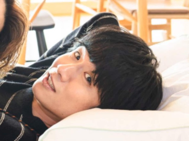 風間俊介　オフショット 見てはいけないような」風間俊介、イケメン俳優とのBLオフショット公開