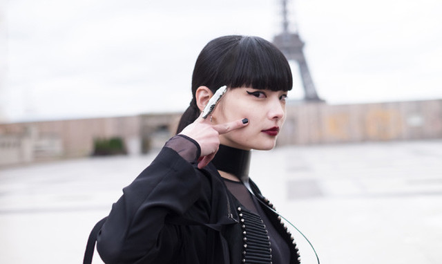 Kozue Akimoto In Paris Fashion Week 秋元 梢が行く パリファッションウィーク16aw Antenna アンテナ