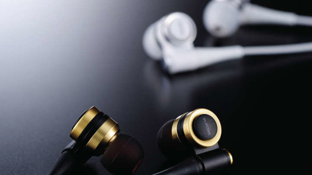 イヤホンも2wayの時代 エレコムから低域 高域の2つのドライバーを備えた Ehp Dh1000aシリーズ 登場 Antenna アンテナ