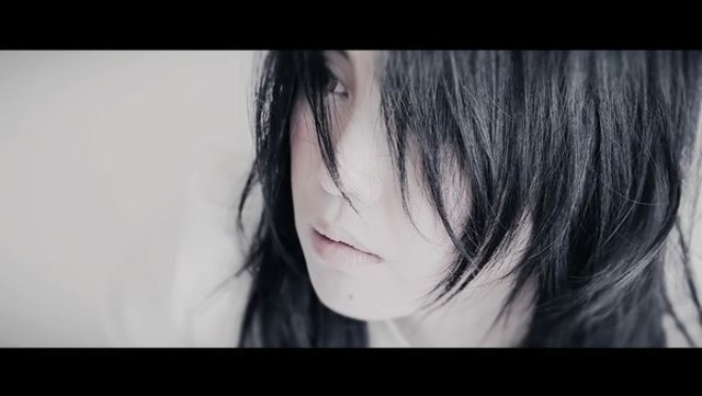 Dir En Grey京 鬼束ちひろとmvで共演 目が綺麗で刺青に意志を感じた Antenna アンテナ