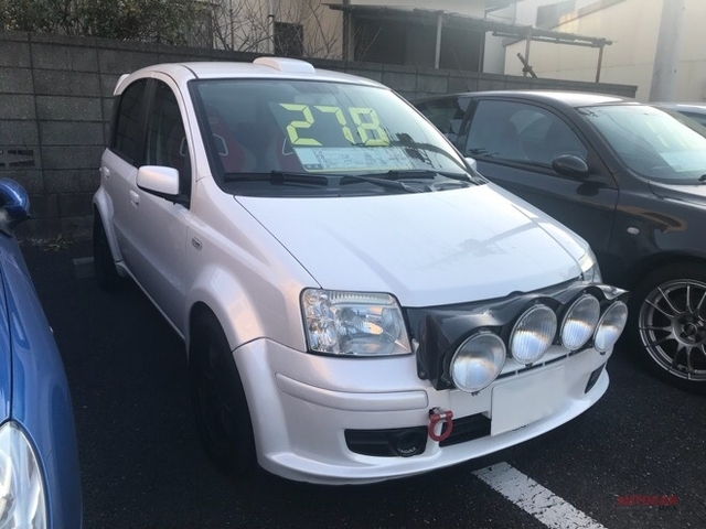 販売車両 100hpの心臓と4wdの公認車両 クルマはモンスターなフィアット パンダ Antenna アンテナ