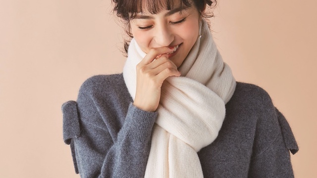 ねじねじ からの 中尾彬も驚きのol向けマフラー巻き方講座 Antenna アンテナ