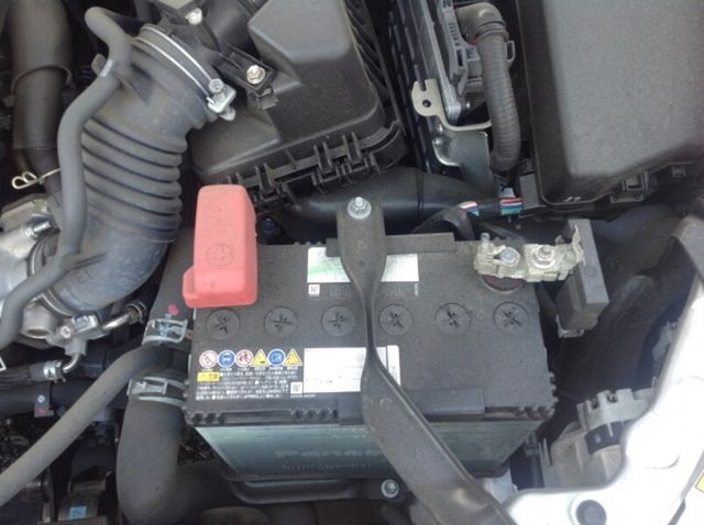 車バッテリーの外し方 付け方 ターミナル 端子 からの交換方法 Antenna アンテナ