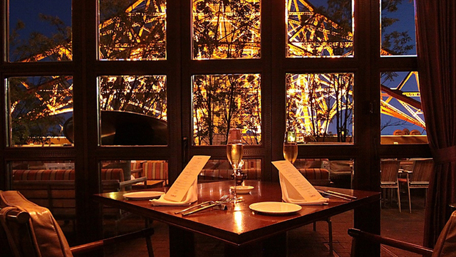 オトナの夜 ベッド付き個室で彼と急接近 真夏の夜にゆっくり愛を深める恵比寿ディナー4選 Antenna アンテナ