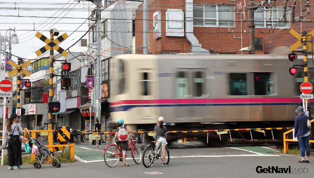 6637843 full a432d14d a36d 4cf1 a96e 6085f1d0d203