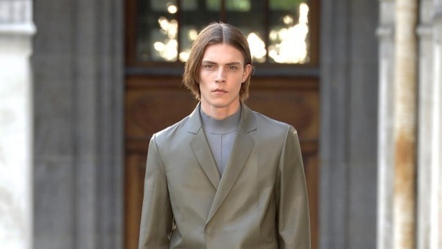 ダンヒル 16年春夏コレクションのシーズンビジュアル公開 ロンドンの歴史ある街角と英国紳士 Antenna アンテナ