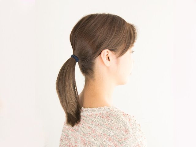 輪っかゴムで簡単ヘアアレンジ 綺麗にできる髪の毛の結び方 Antenna アンテナ