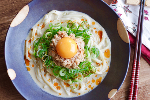 朝からがっつり食べたいときに ピリ辛がおいしい 冷やし坦々ツナうどん 明日の朝ごはん Antenna アンテナ