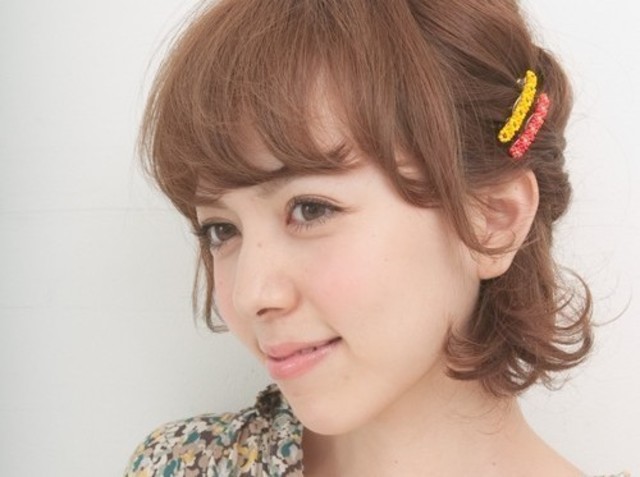 ショートボブでも可愛くアレンジしたい 簡単ヘアアレンジ方法15選 Antenna アンテナ ショートボブでも可愛くアレンジしたい 簡単ヘアアレンジ方法15選 Antenna アンテナ