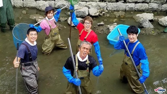 高知城からのsosに俳優 寺島進と池の水メンバーが急行 番組初の巨大魚捕獲に成功 池の水ぜんぶ抜く大作戦 Antenna アンテナ