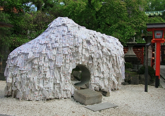 安井金比羅宮で悪縁を切って良縁を結ぶ 最強の悪縁切り効果で心の断捨離を 体験談 Antenna アンテナ