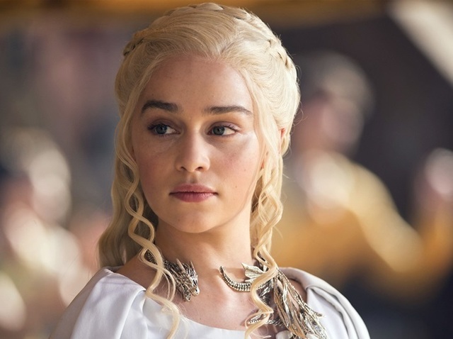 ゲーム オブ スローンズ エミリア クラーク 子供 であるドラゴンのタトゥーをゲット Antenna アンテナ