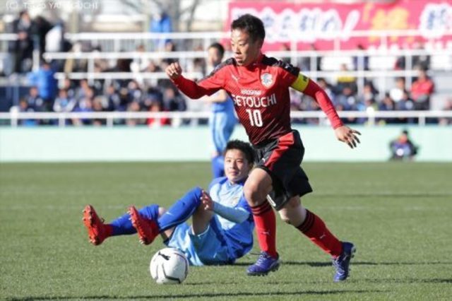 写真ギャラリー 19 1 2 第97回全国高校サッカー選手権大会 2回戦 都市大塩尻 0 1 瀬戸内 Antenna アンテナ