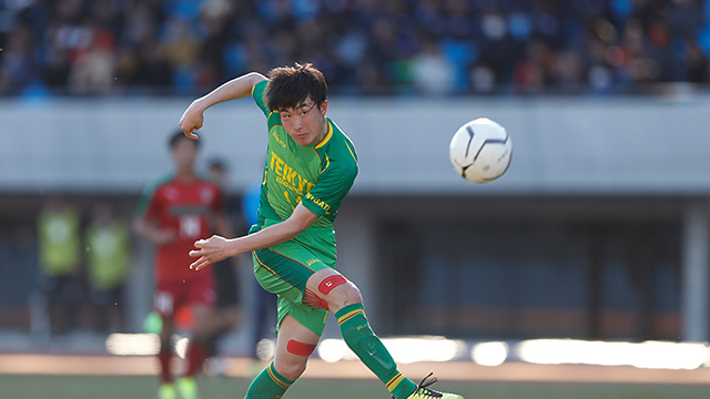 雪中サッカー の真実 旭川実業高校の独自指導 志の高い 北海道スタイル とは Antenna アンテナ