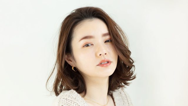 かき上げ前髪 束感 雑誌で見るヘアスタイルの小さいコツ 教えます Antenna アンテナ