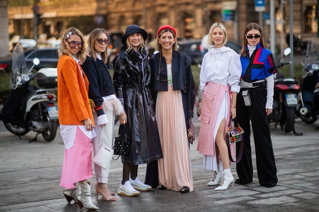 最旬ミックスコーデの見本市 19秋冬ミラノコレクションストリートスナップ 随時更新 Antenna アンテナ 最旬ミックスコーデの見本市 19秋冬ミラノコレクションストリートスナップ 随時更新 Antenna アンテナ