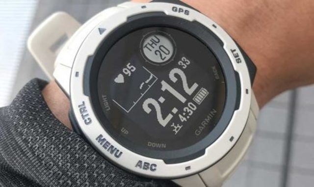 タフネス シンプル リーズナブル Garminのgpsウォッチ Instinct はスントのライバルとなり得るか Antenna アンテナ