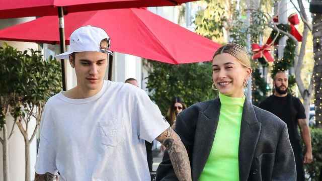 羨望の 見せられるおなか ヘイリー ボールドウィンの美しすぎる腹筋の秘密を大公開 Antenna アンテナ