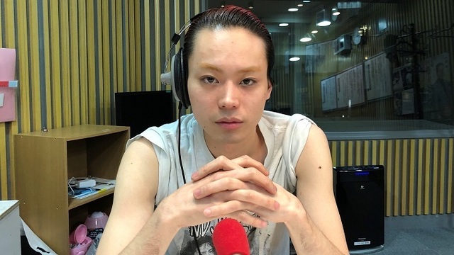 まるで葉加瀬太郎 菅田将暉の新髪型 もふもふヘア が大ウケ Antenna アンテナ まるで葉加瀬太郎 菅田将暉の新髪型 もふもふヘア が大ウケ Antenna アンテナ